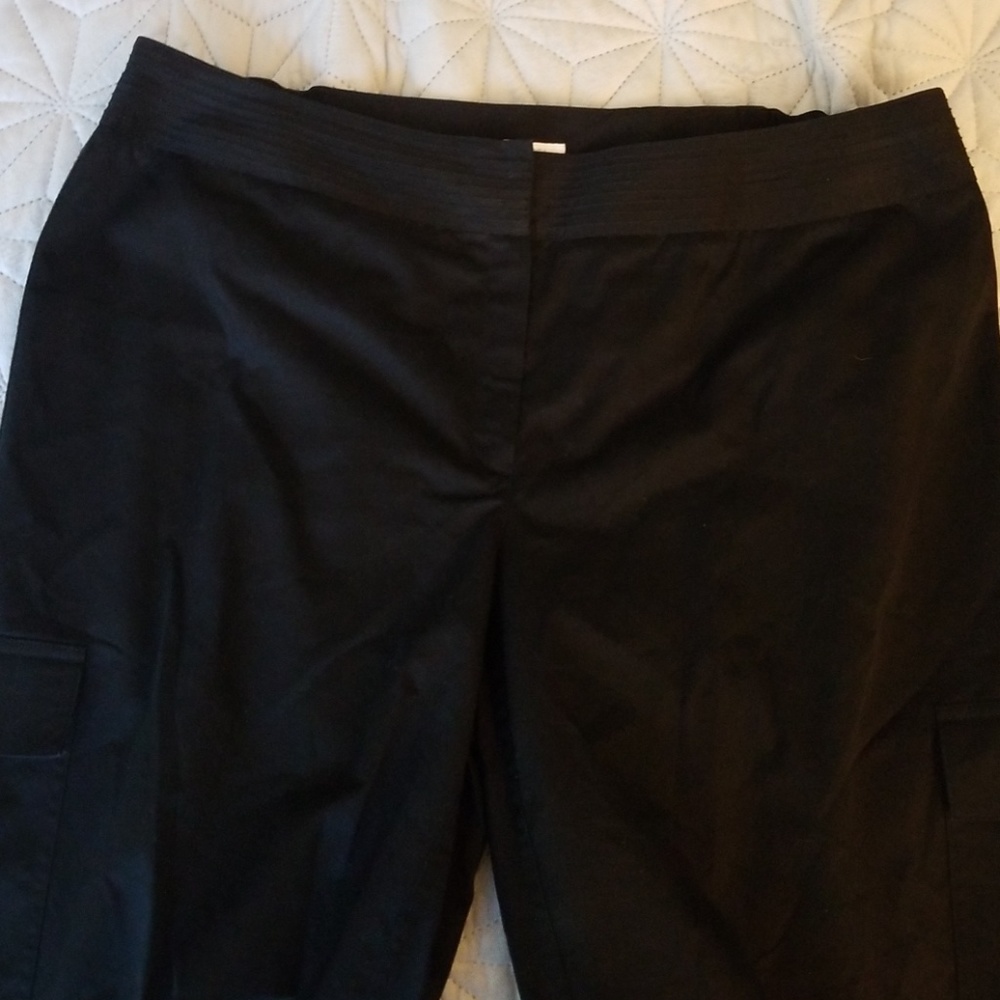Liz Claiborne Audra capri pants